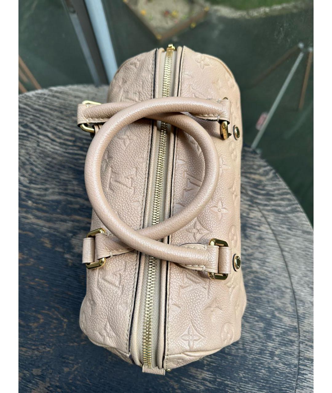 LOUIS VUITTON Бежевая кожаная сумка с короткими ручками, фото 3