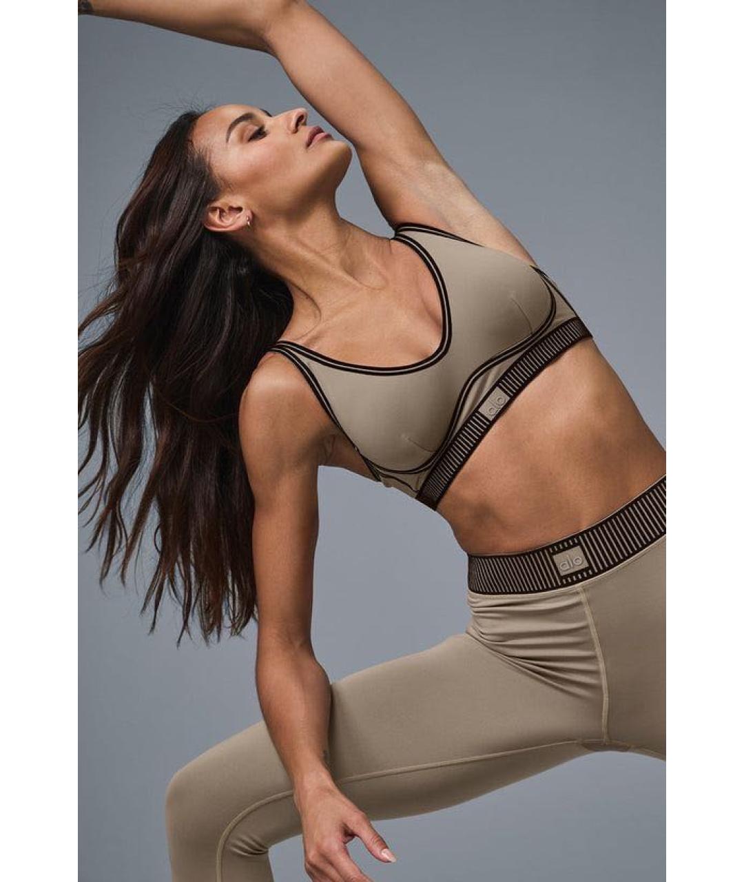ALO YOGA Хаки полиэстеровый спортивные костюмы, фото 4