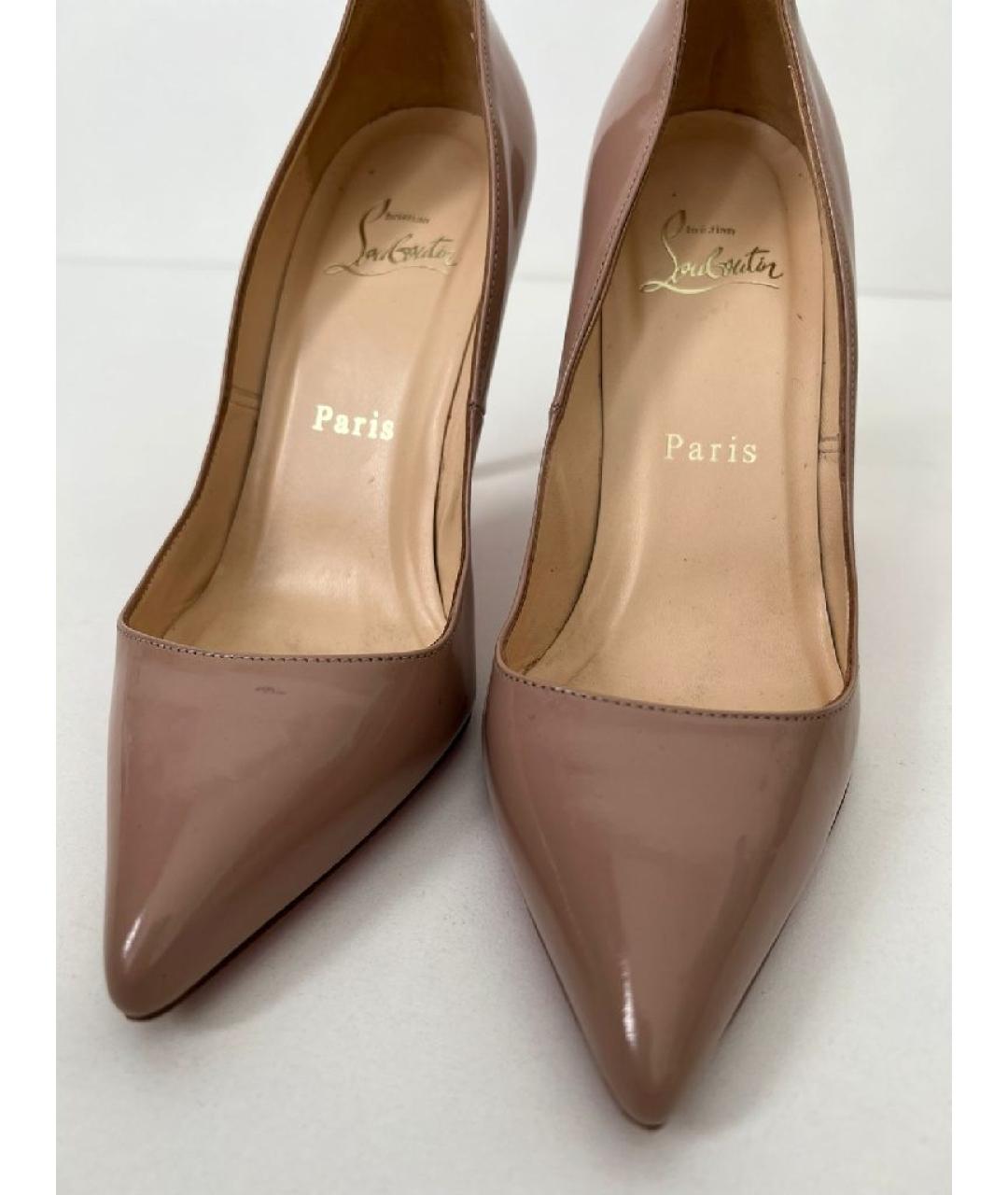 CHRISTIAN LOUBOUTIN Бежевые туфли из лакированной кожи, фото 3