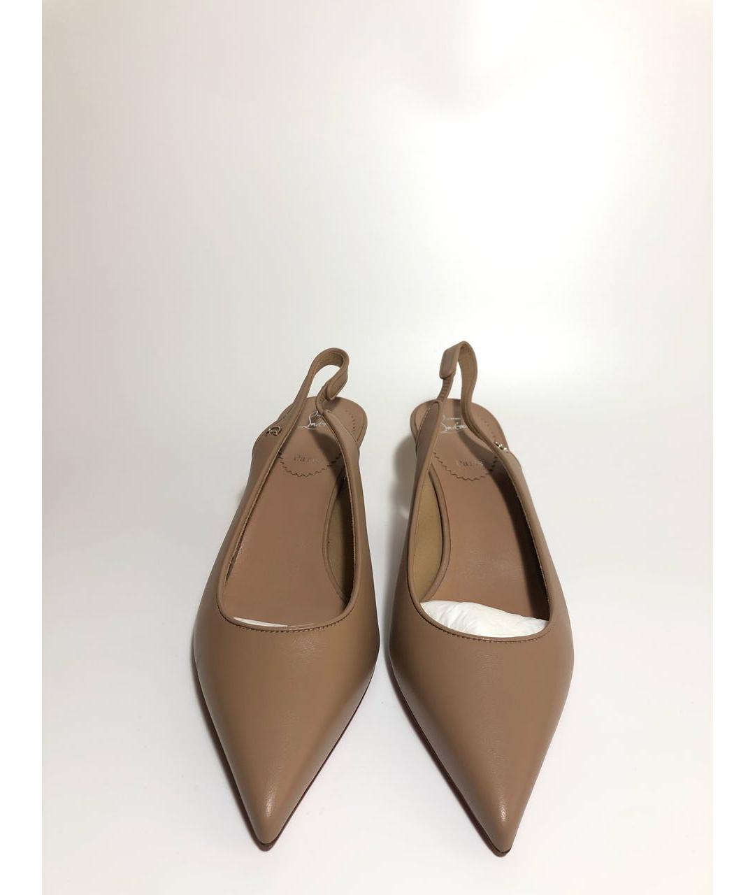 CHRISTIAN LOUBOUTIN Бежевые кожаные туфли, фото 3