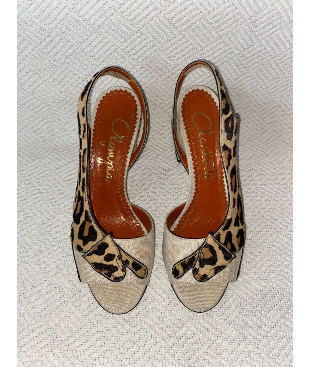 CHARLOTTE OLYMPIA Бежевые текстильные босоножки, фото 2