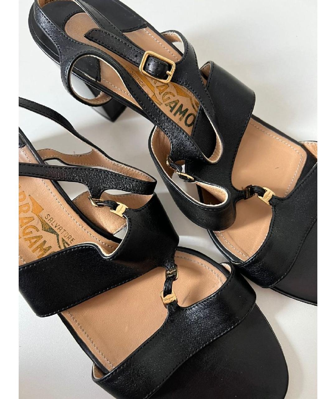 FERRAGAMO Черные кожаные босоножки, фото 5