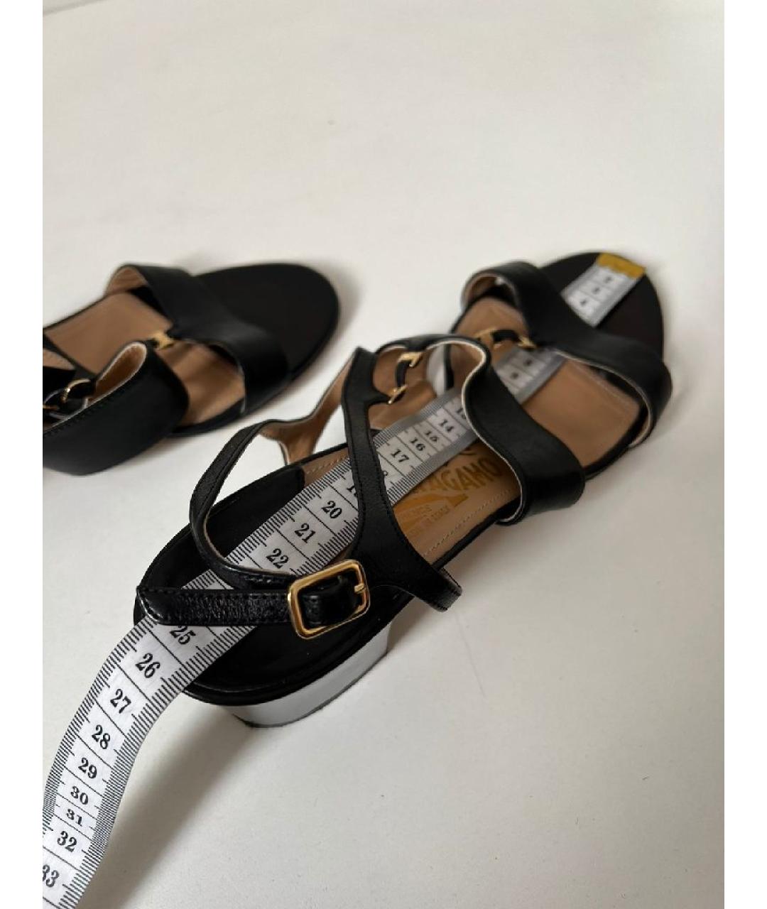 FERRAGAMO Черные кожаные босоножки, фото 8