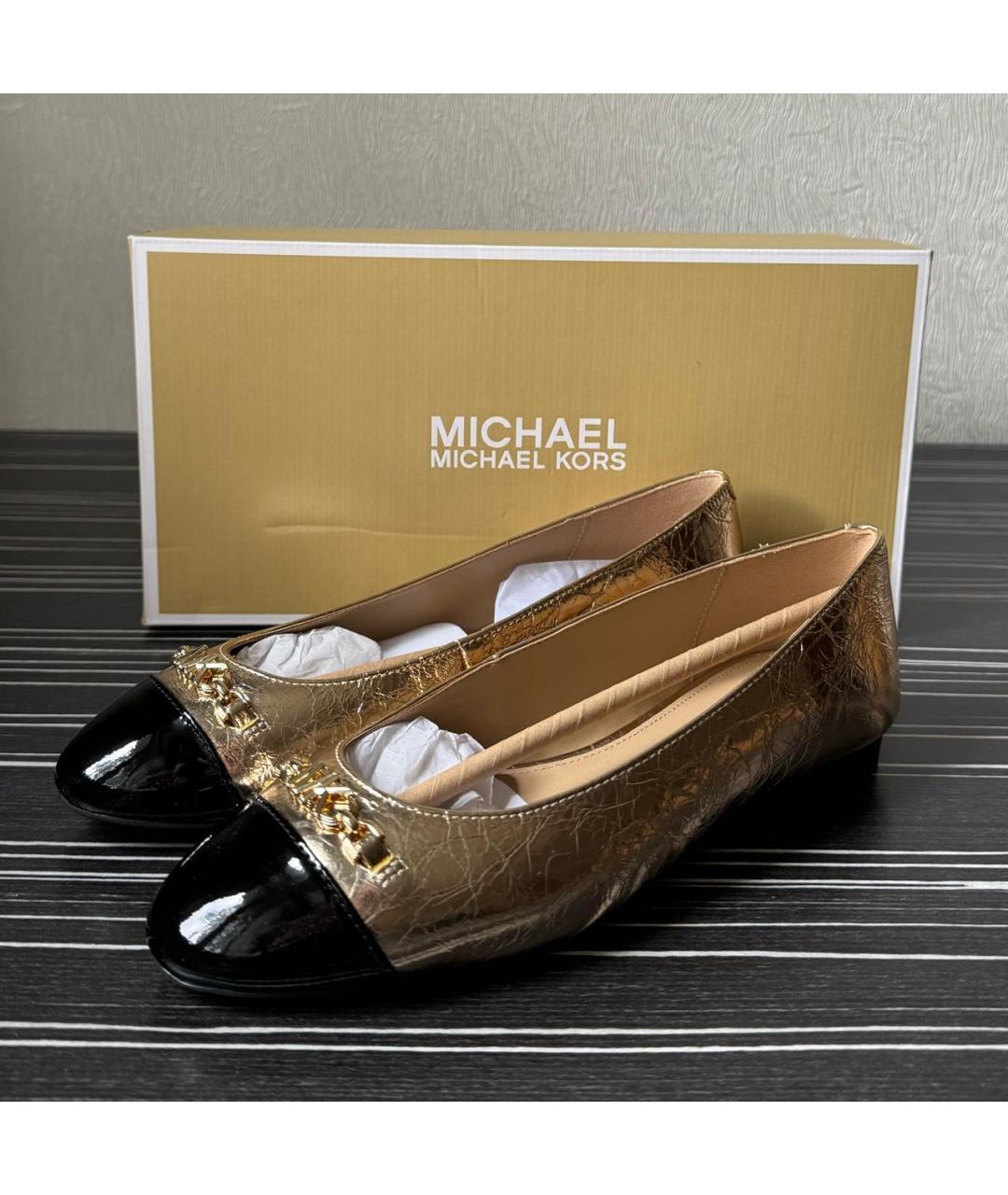 MICHAEL KORS Золотые кожаные балетки, фото 6