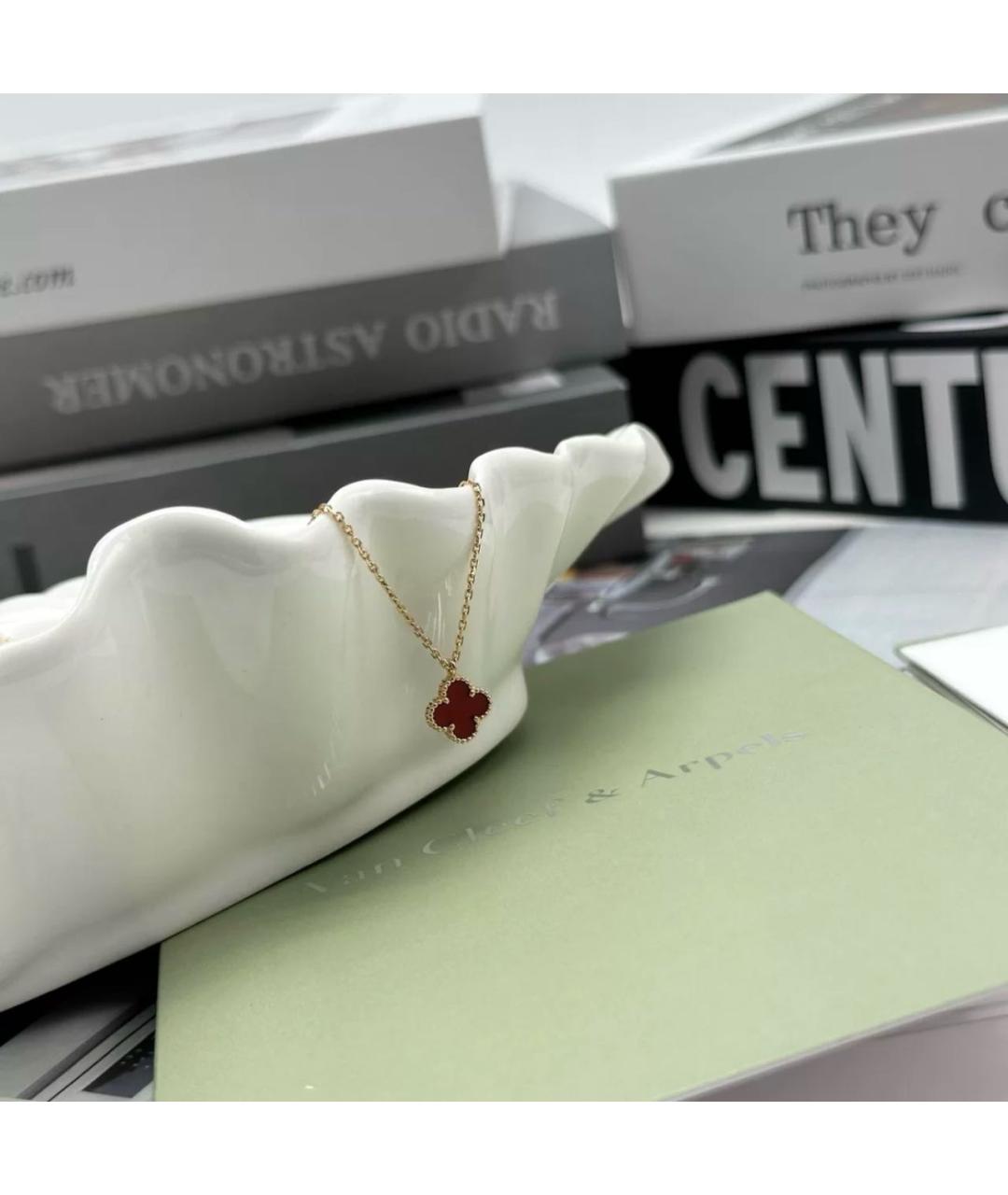 VAN CLEEF & ARPELS Красная подвеска из розового золота, фото 4