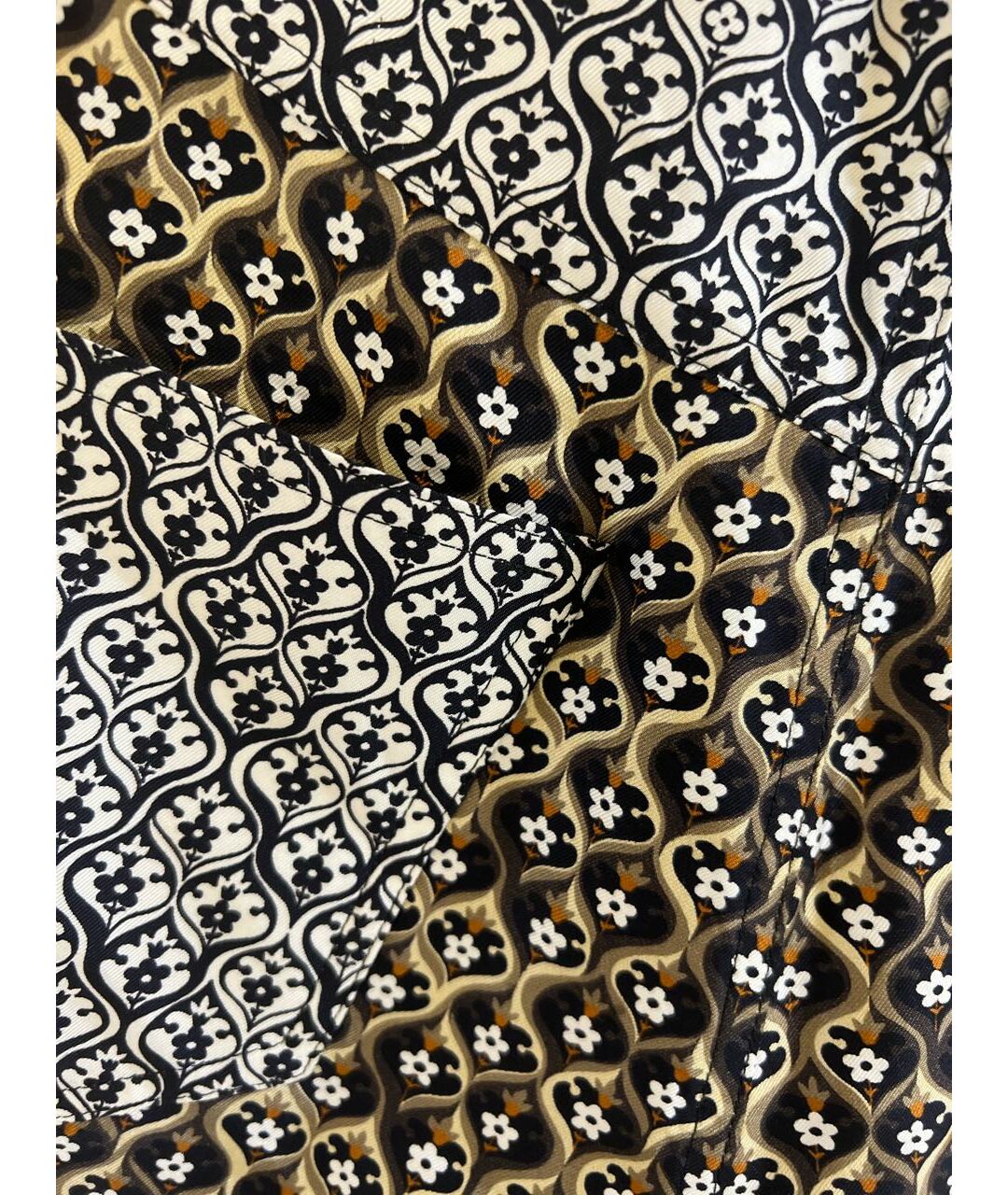 LOUIS VUITTON Коричневые шелковые шорты, фото 4