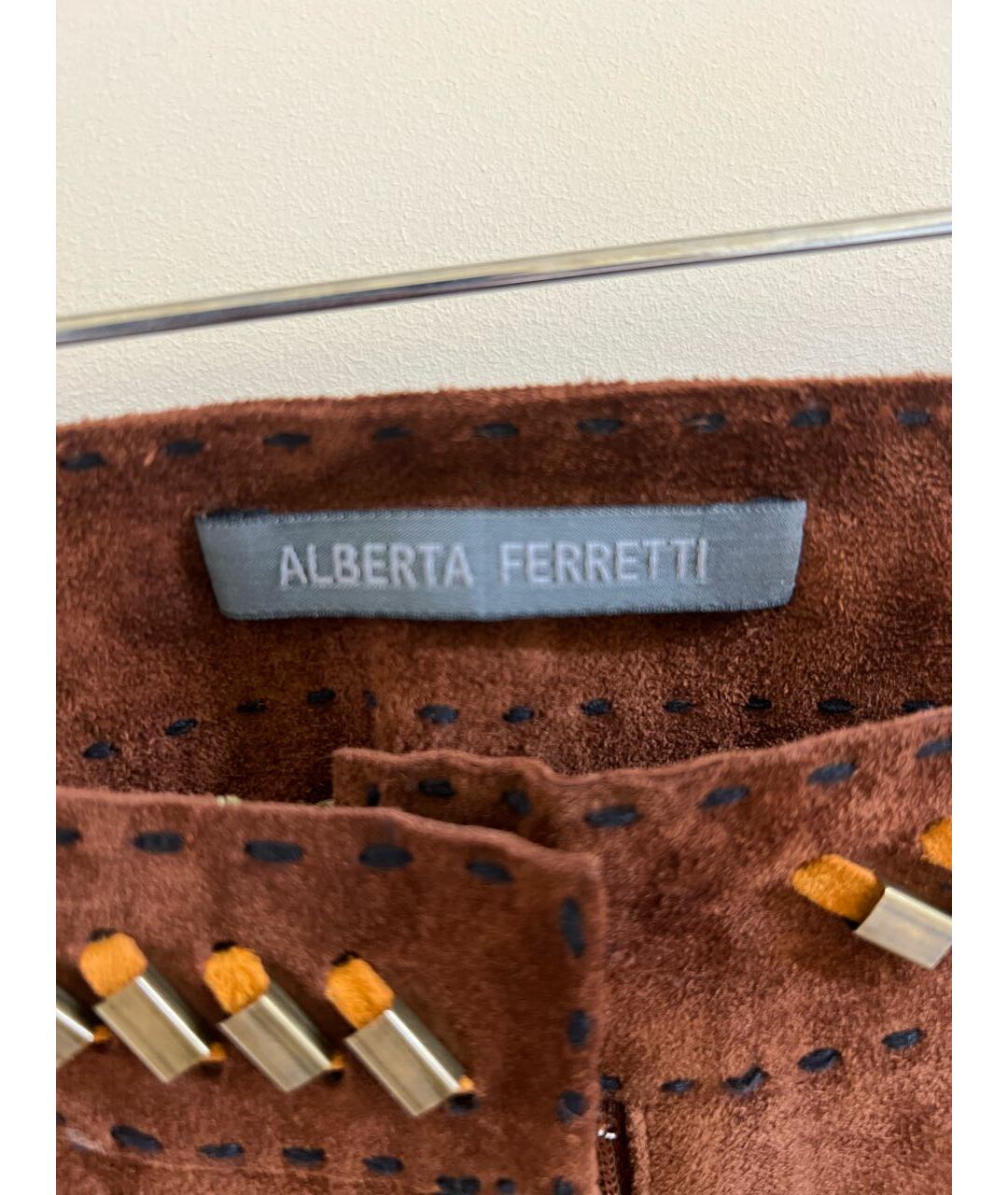 ALBERTA FERRETTI Коричневые замшевые шорты, фото 3