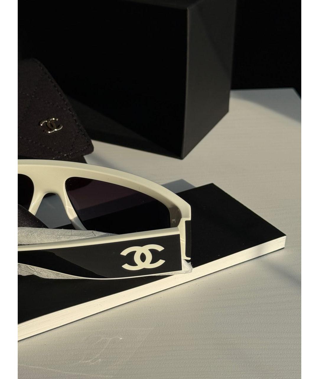CHANEL Черные пластиковые солнцезащитные очки, фото 3