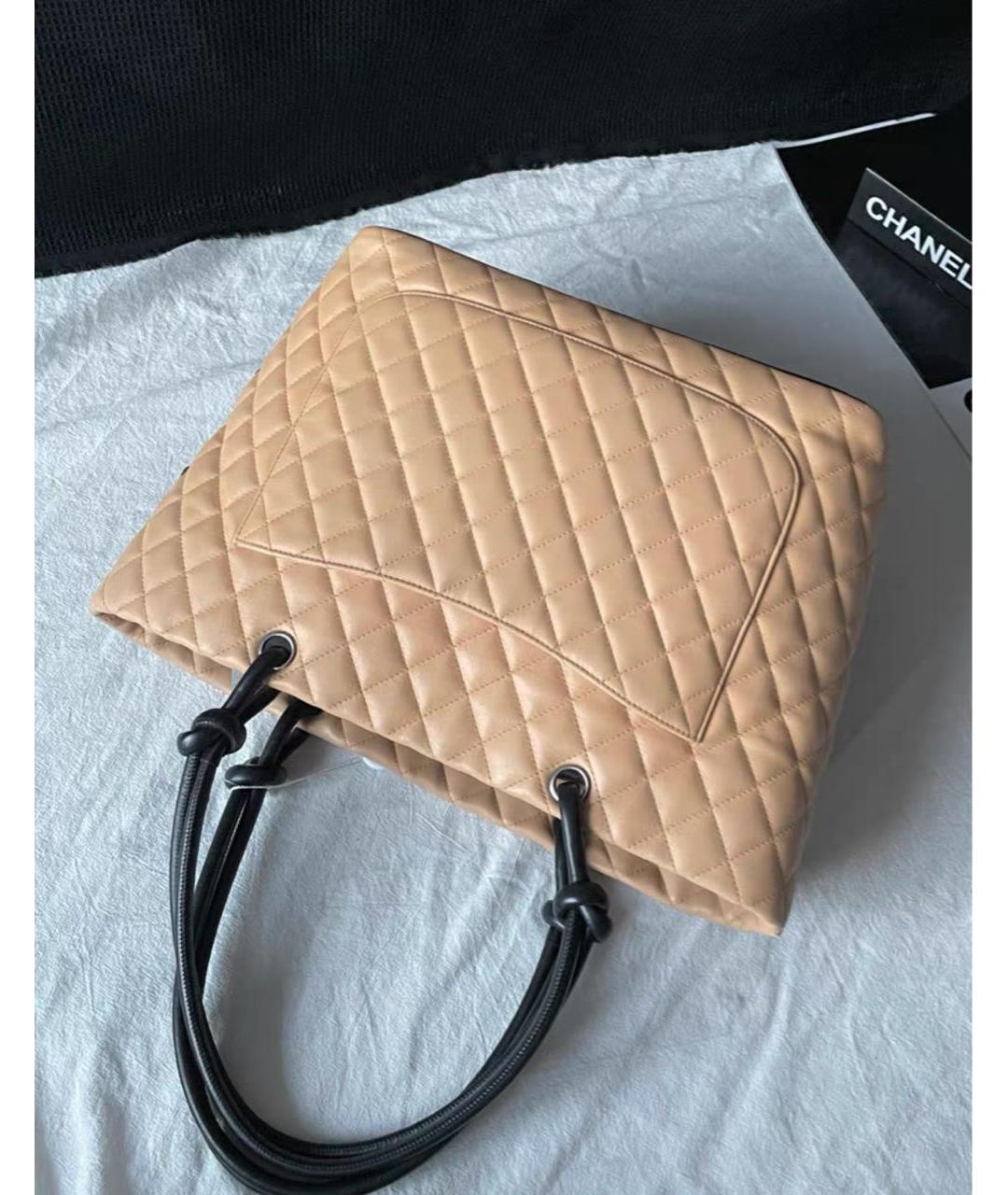 CHANEL Бежевая кожаная сумка тоут, фото 3