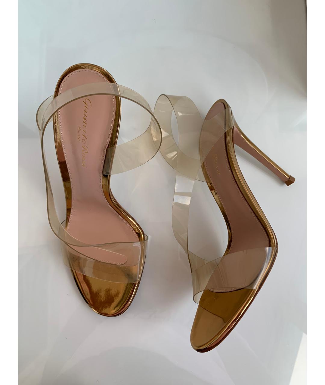 GIANVITO ROSSI Золотые кожаные босоножки, фото 3
