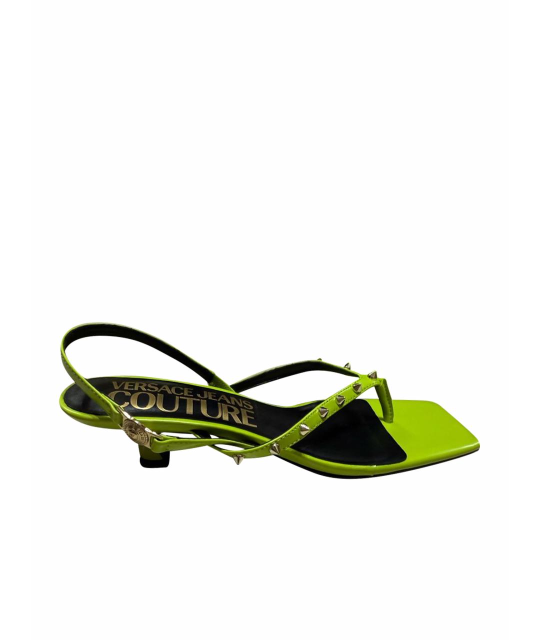 VERSACE JEANS COUTURE Салатовые босоножки из искусственной кожи, фото 1