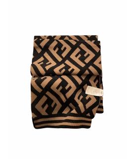 FENDI Шарф