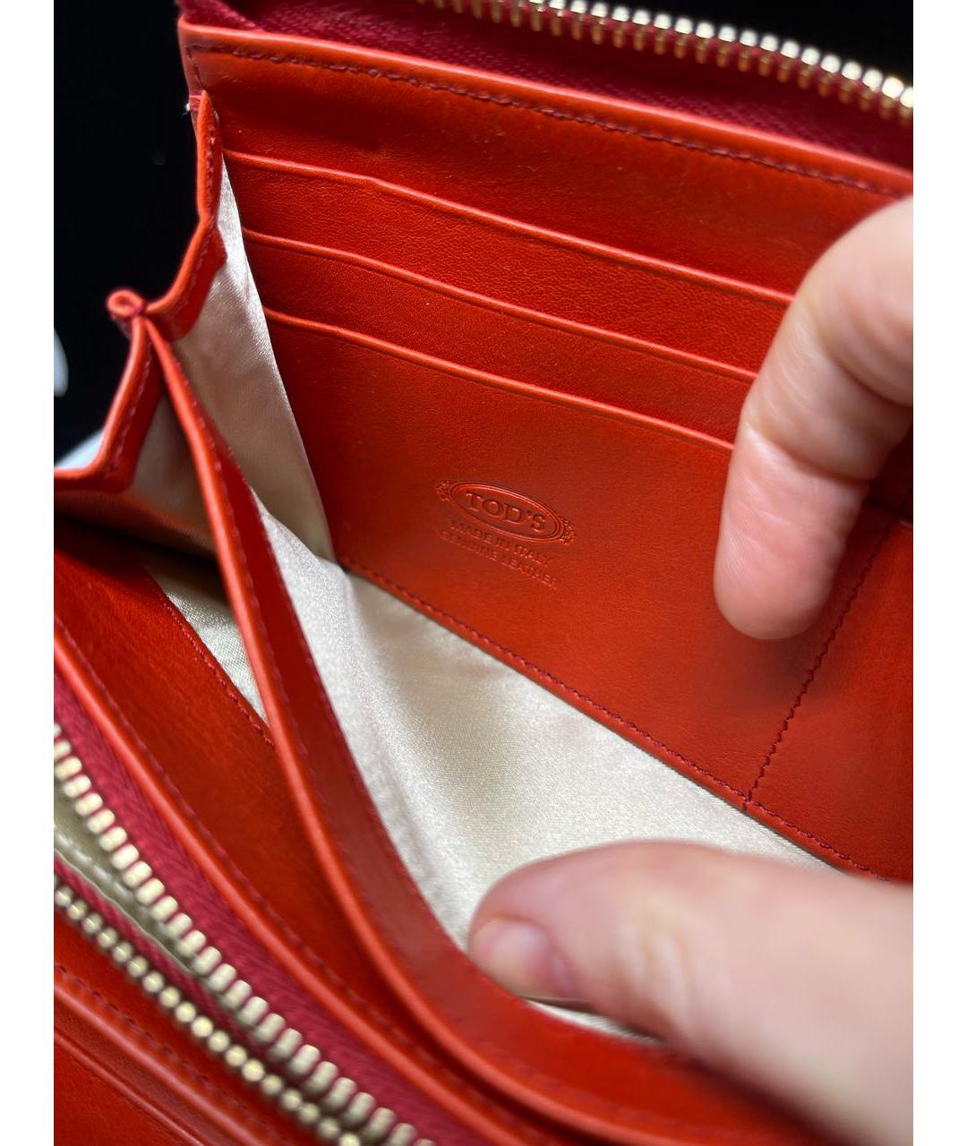 TOD'S Красный кожаный кошелек, фото 6