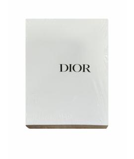 CHRISTIAN DIOR Книга