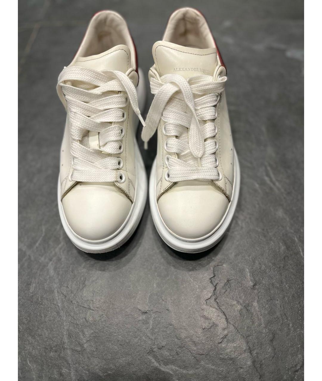 ALEXANDER MCQUEEN Белые кожаные кеды, фото 2