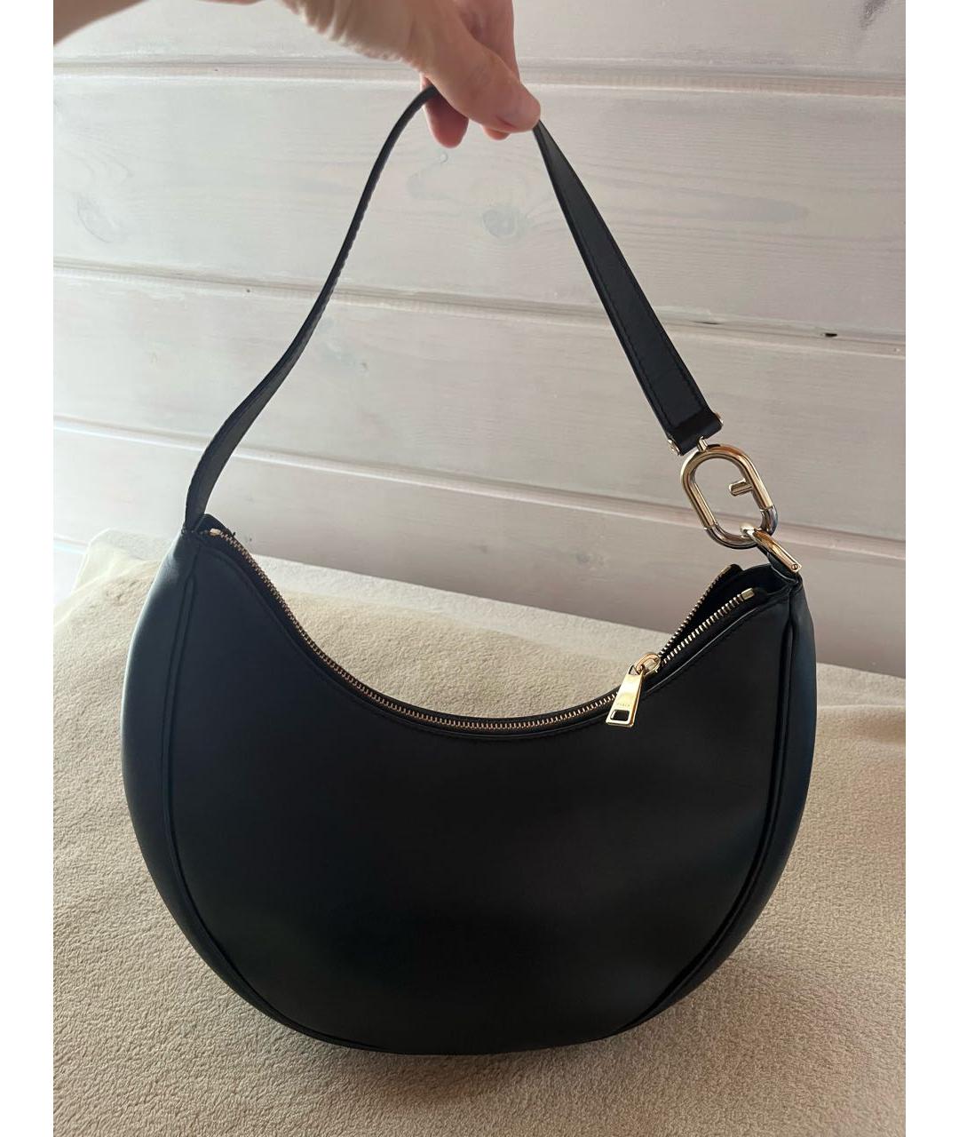 FURLA Черная кожаная сумка с короткими ручками, фото 3