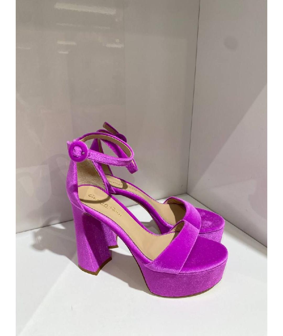 GIANVITO ROSSI Фиолетовые бархатные босоножки, фото 3