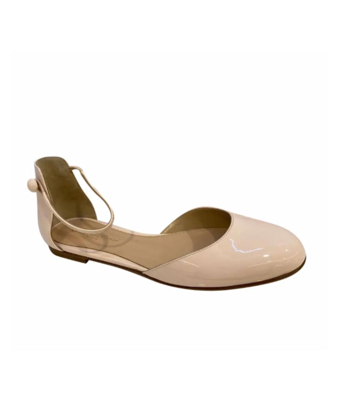 GIANVITO ROSSI Бежевые балетки из лакированной кожи, фото 1
