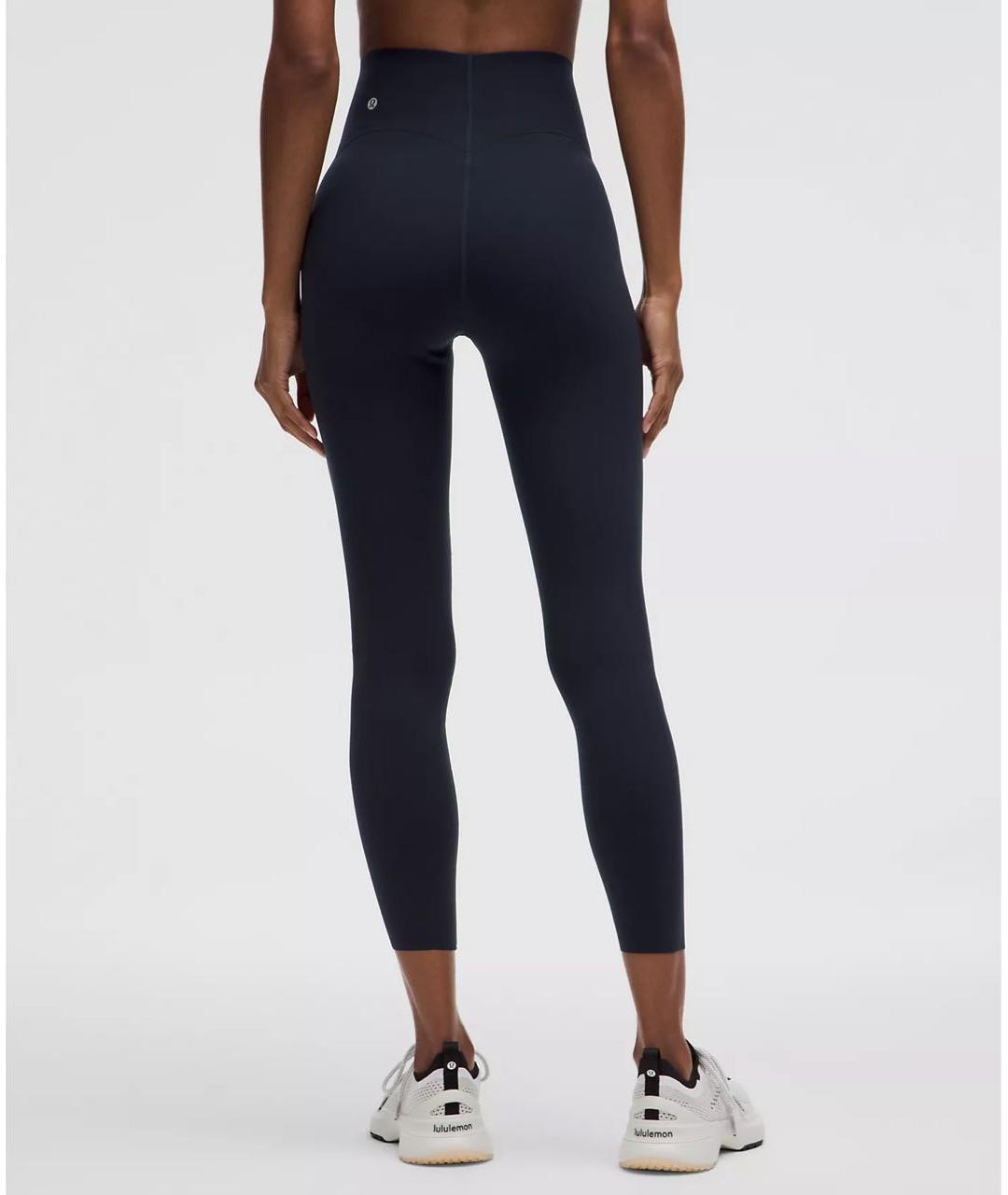 Lululemon Темно-синие полиэстеровые спортивные брюки и шорты, фото 3