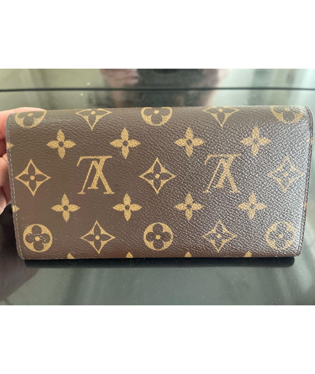 LOUIS VUITTON Коричневый кожаный кошелек, фото 3