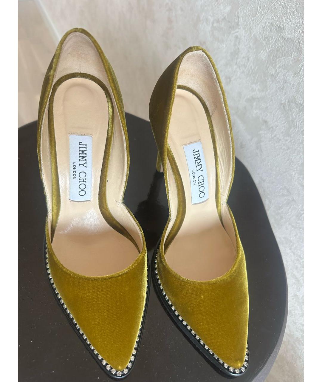 JIMMY CHOO Горчичные бархатные туфли, фото 4