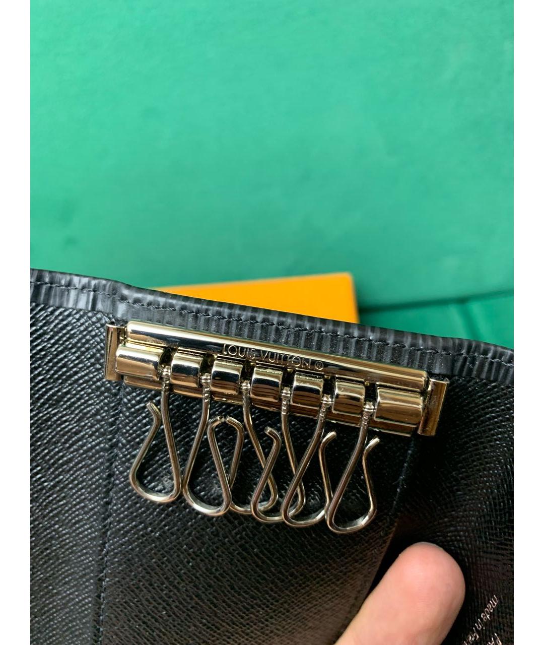 LOUIS VUITTON Черная ключница, фото 7