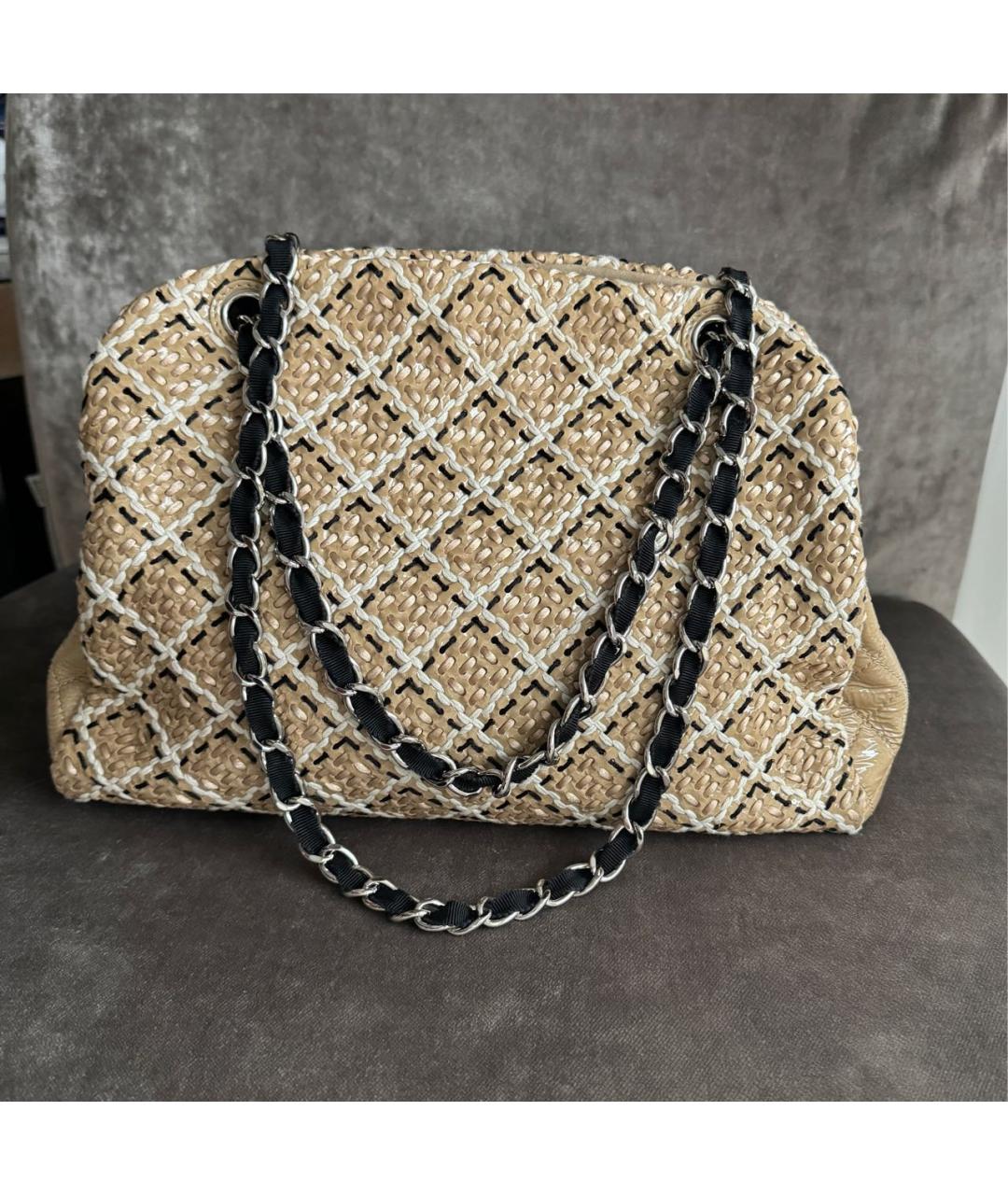 CHANEL Бежевая кожаная сумка через плечо, фото 3