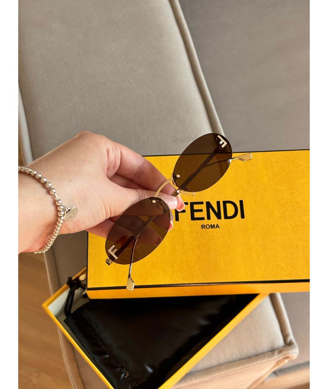 FENDI Коричневые металлические солнцезащитные очки, фото 3