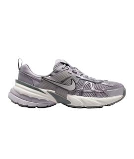 NIKE Кроссовки