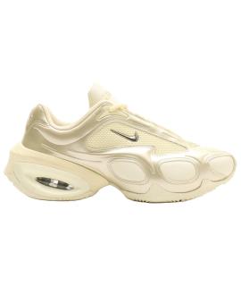 NIKE Кроссовки