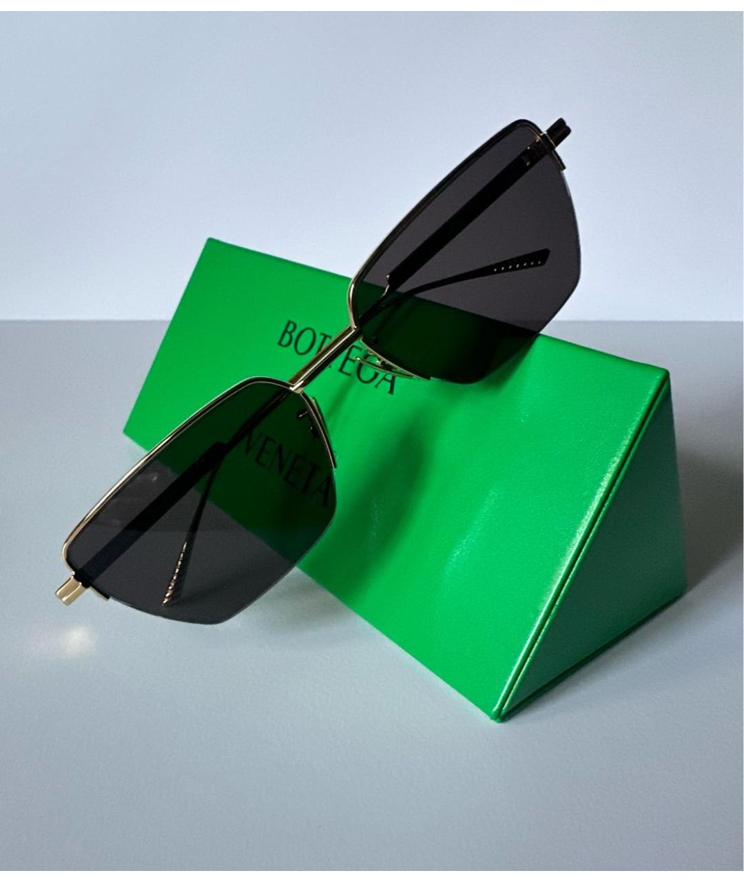 BOTTEGA VENETA Серые металлические солнцезащитные очки, фото 3