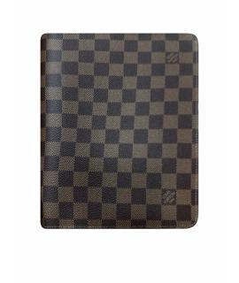 LOUIS VUITTON Обложка/футляр