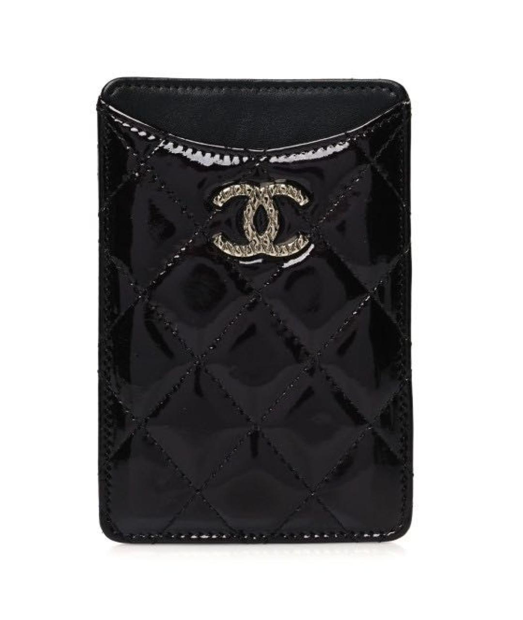 CHANEL Черный кардхолдер из лакированной кожи, фото 1