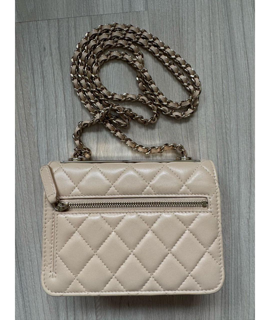 CHANEL Кожаная сумка через плечо, фото 2