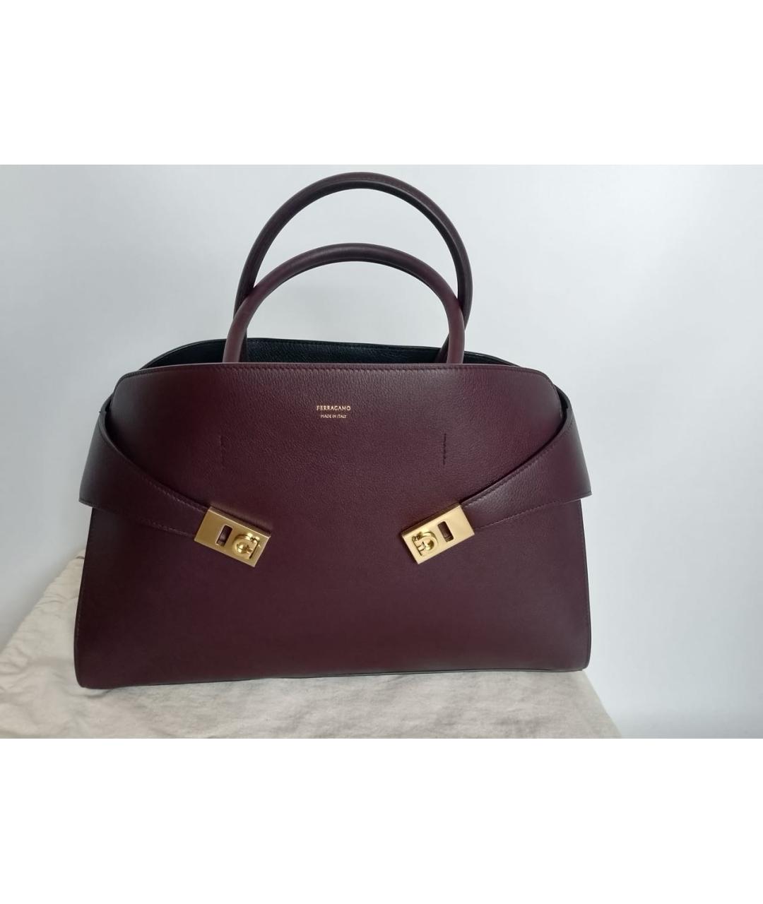 FERRAGAMO Бордовая кожаная сумка тоут, фото 2