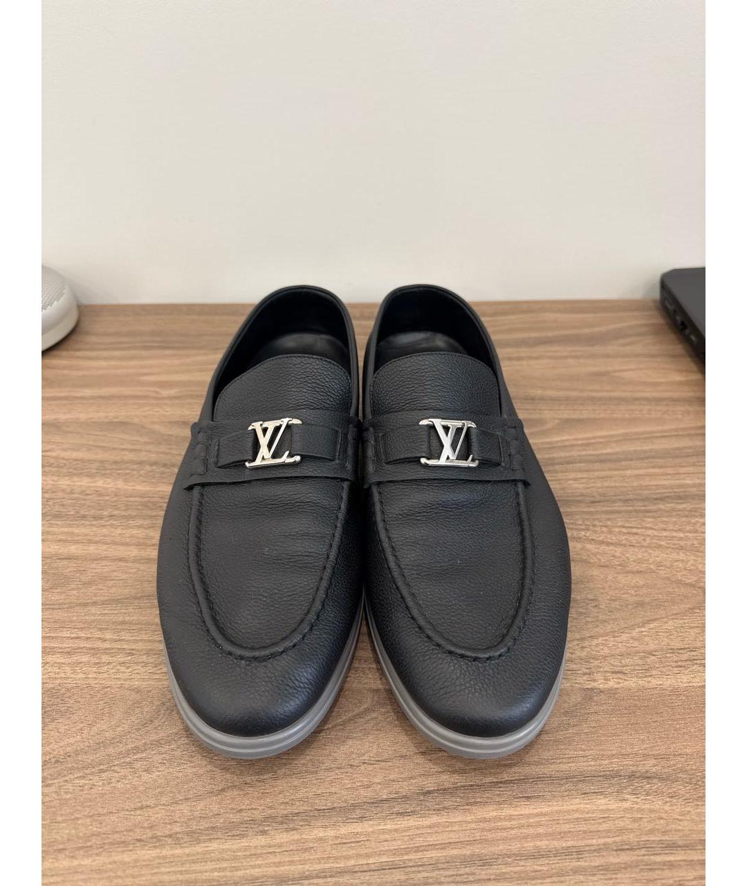 LOUIS VUITTON Черные кожаные лоферы, фото 2