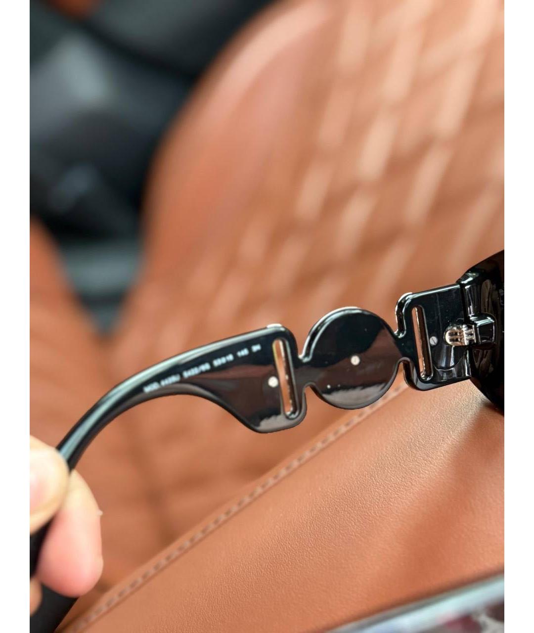 VERSACE Черные пластиковые солнцезащитные очки, фото 4