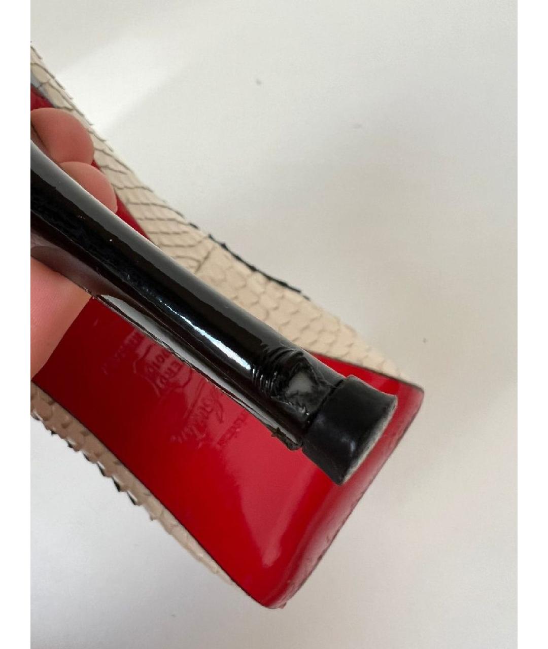 CHRISTIAN LOUBOUTIN Белые кожаные туфли, фото 6
