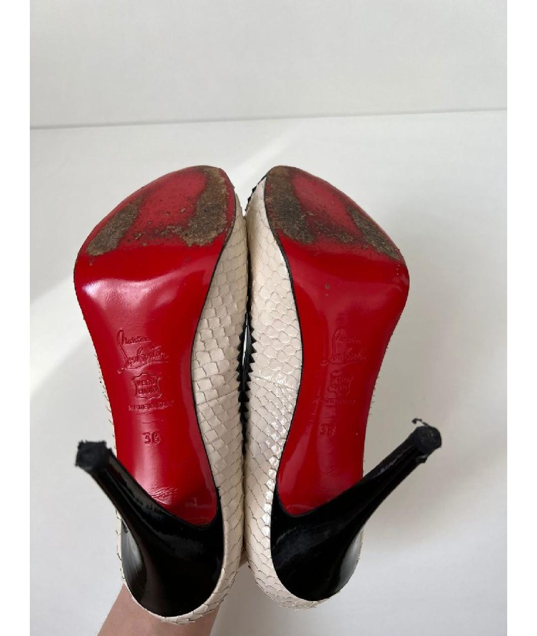 CHRISTIAN LOUBOUTIN Белые кожаные туфли, фото 9