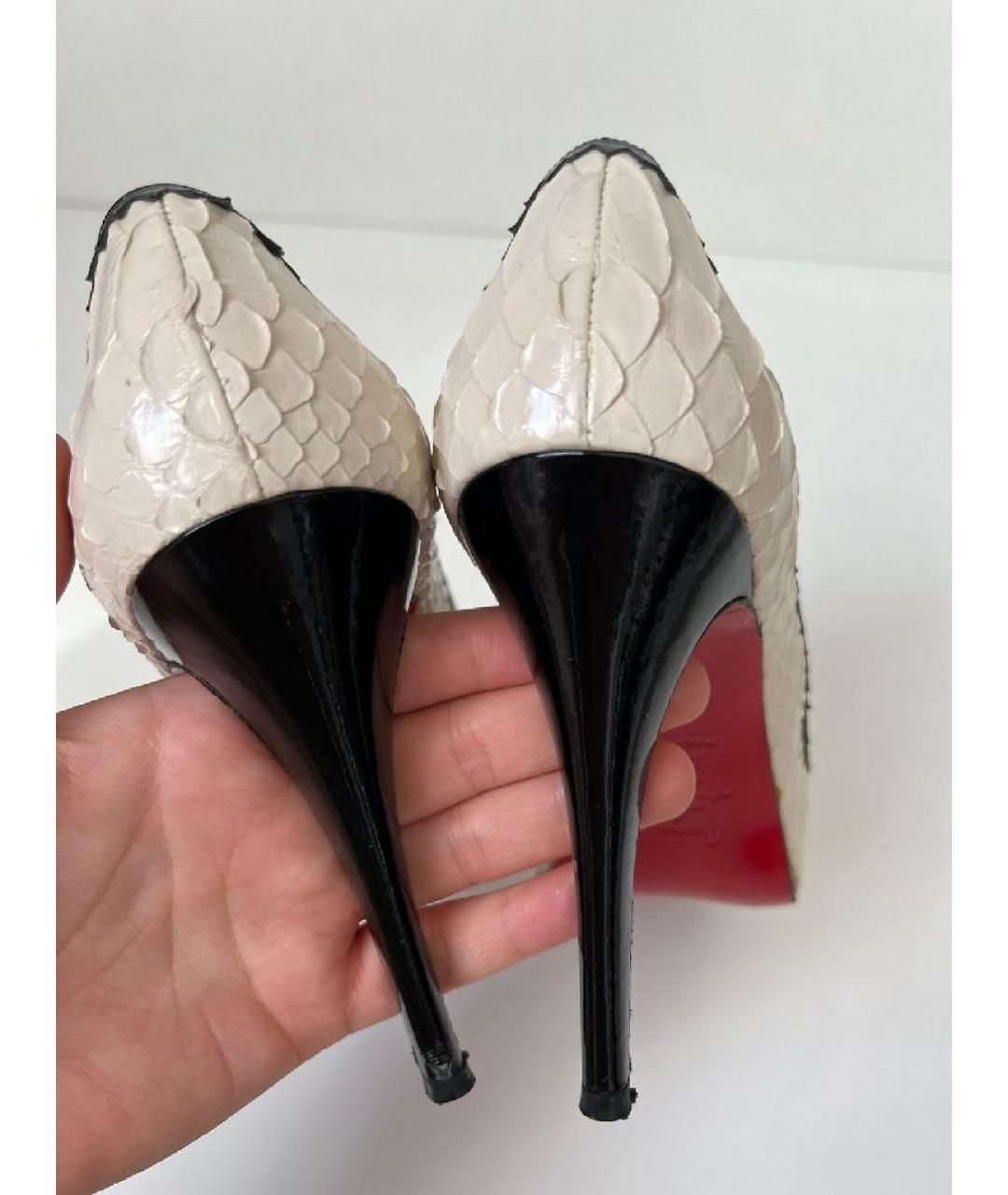 CHRISTIAN LOUBOUTIN Белые кожаные туфли, фото 4