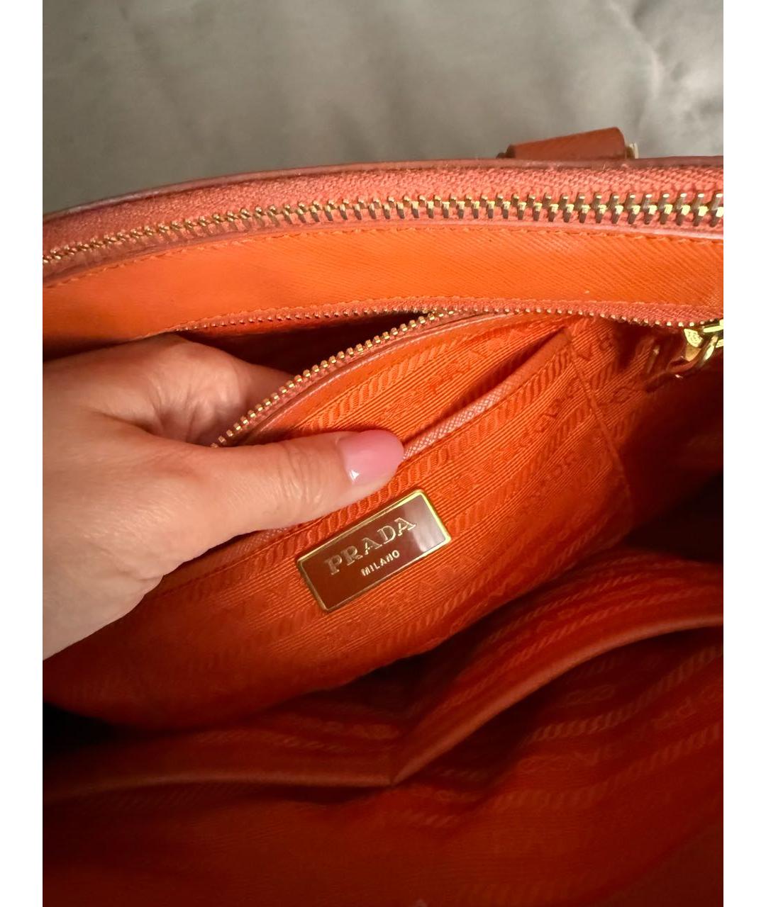 PRADA Оранжевая кожаная сумка тоут, фото 3