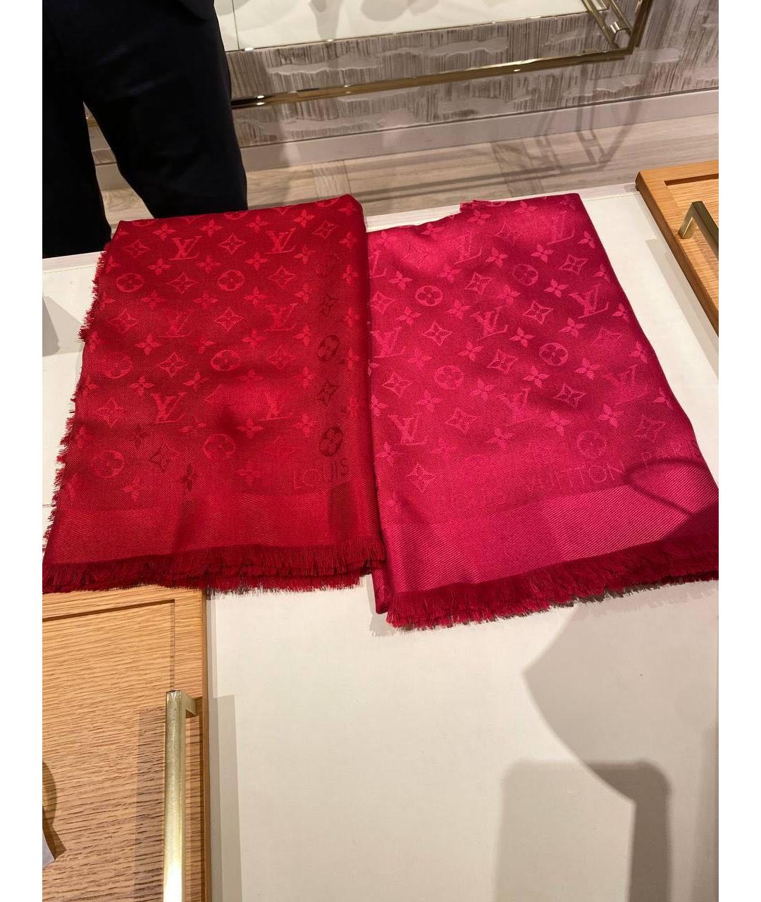 LOUIS VUITTON Красный шелковый платок, фото 3