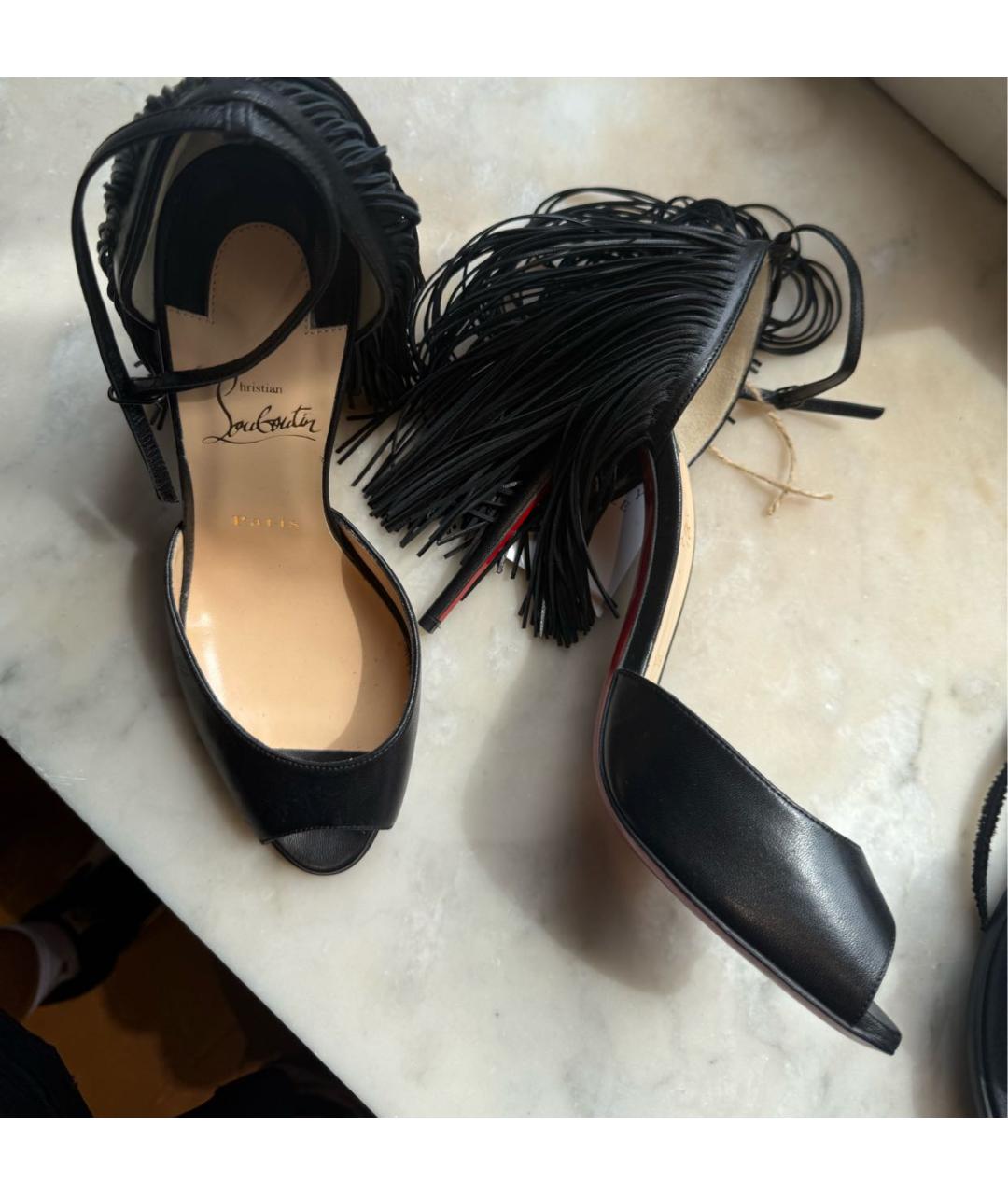 CHRISTIAN LOUBOUTIN Черные кожаные туфли, фото 2