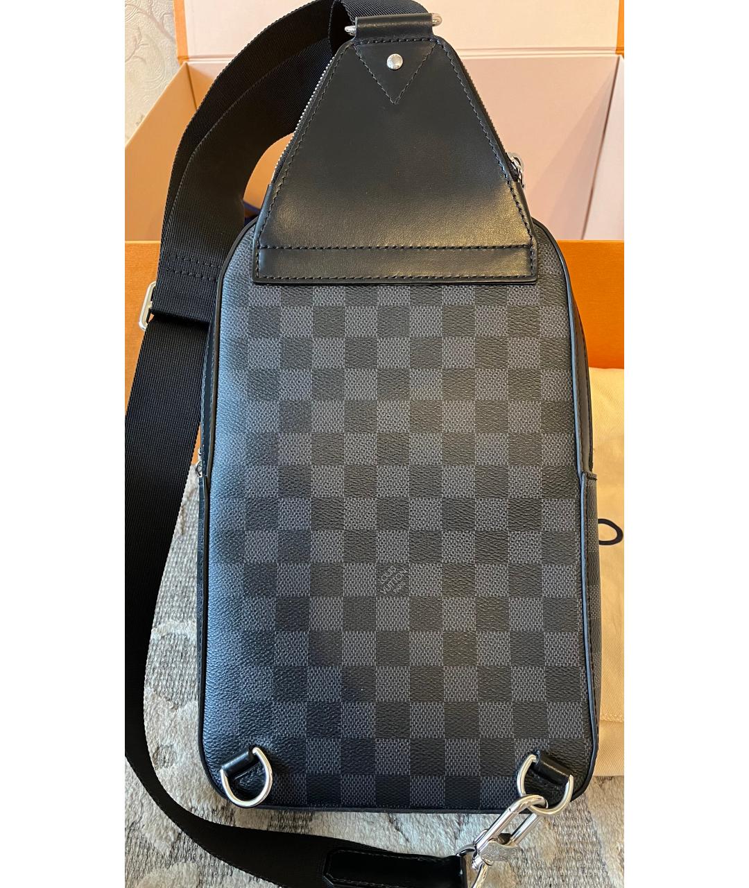 LOUIS VUITTON Антрацитовая сумка на плечо, фото 2