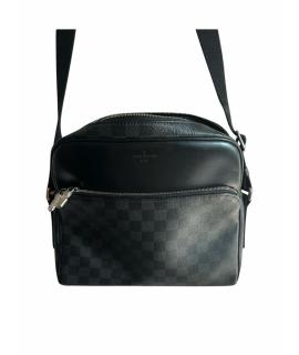 LOUIS VUITTON Сумка на плечо