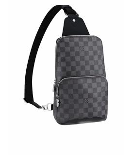 LOUIS VUITTON Барсетка