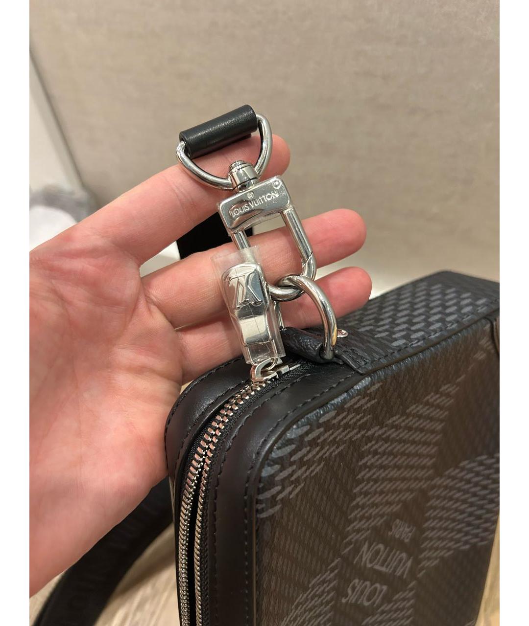 LOUIS VUITTON Антрацитовая сумка на плечо, фото 8