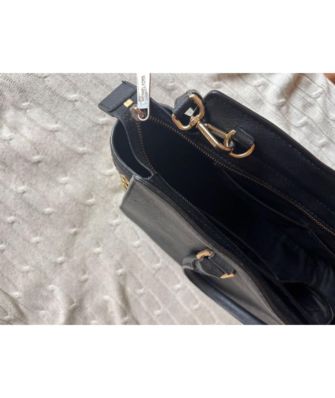 MICHAEL KORS Черная кожаная сумка с короткими ручками, фото 4