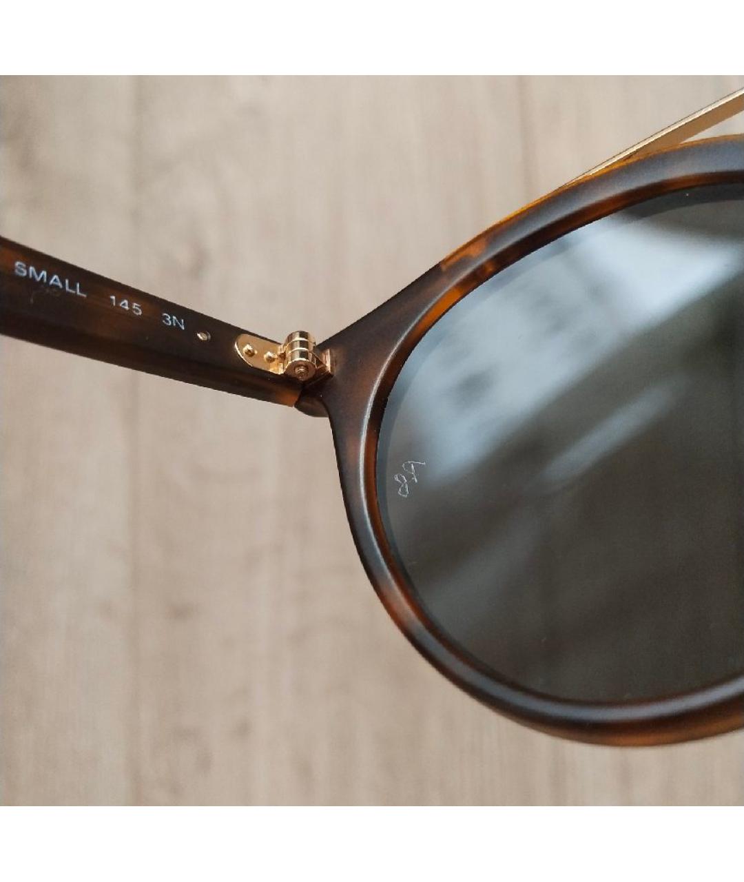RAY BAN Коричневые пластиковые солнцезащитные очки, фото 5