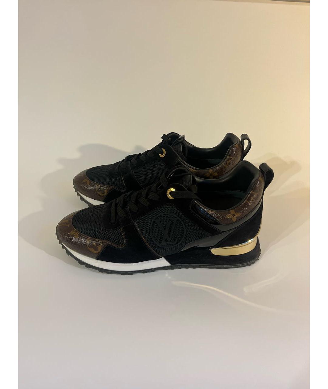 LOUIS VUITTON Черные замшевые кроссовки, фото 3